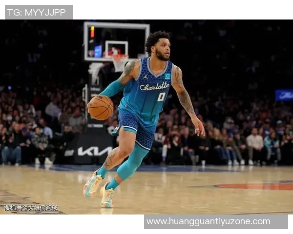 迈尔斯布里奇斯表现平平16投6中仅得15分5篮板三分球命中率不足三成 迈尔斯布里奇斯表现平平16投6中仅得15分5篮板三分球命中率不足三成