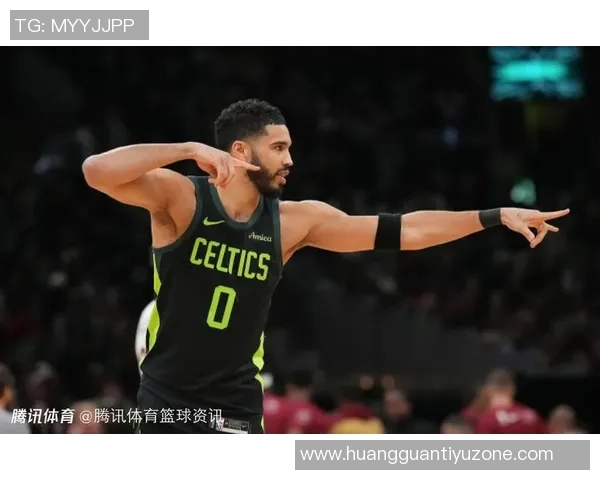 考辛斯警告塔图姆不要急于复出以我为鉴切勿重蹈覆辙 考辛斯警告塔图姆不要急于复出以我为鉴切勿重蹈覆辙