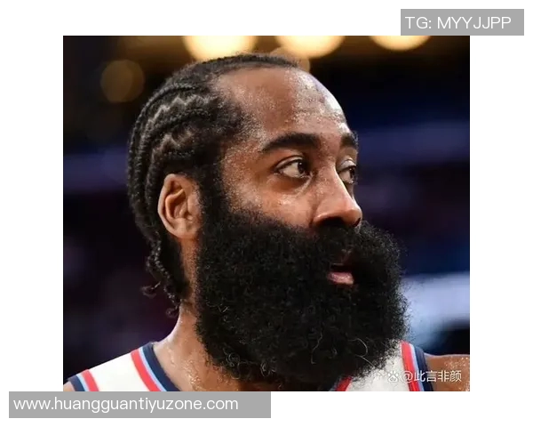 快船再次寄望于36岁哈登上赛季他身边还有鲍科比的支持