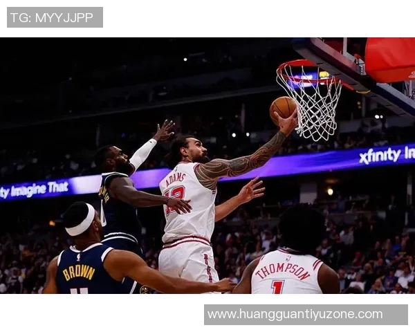 火箭队篮板落后亚当斯缺阵不应成为借口球队需提升内线竞争力 火箭队篮板落后亚当斯缺阵不应成为借口球队需提升内线竞争力