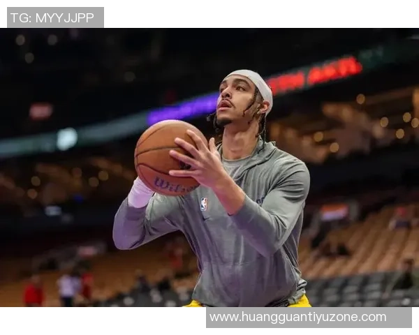 基德盛赞瑞安内姆哈德落选秀表现出色送出十次助攻队友们纷纷点赞